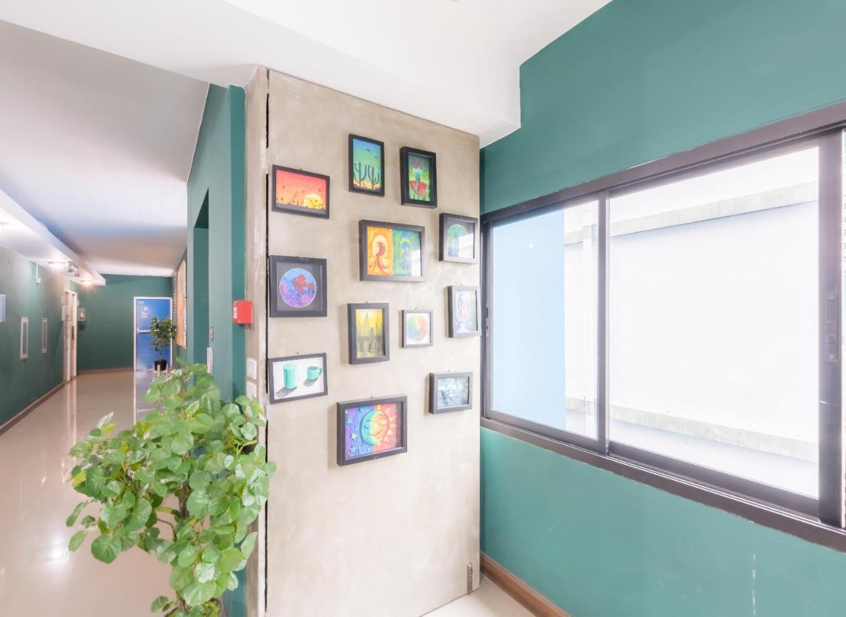 รำฦก กรุงเทพ Hostel กรุงเทพมหานคร ภายนอก รูปภาพ