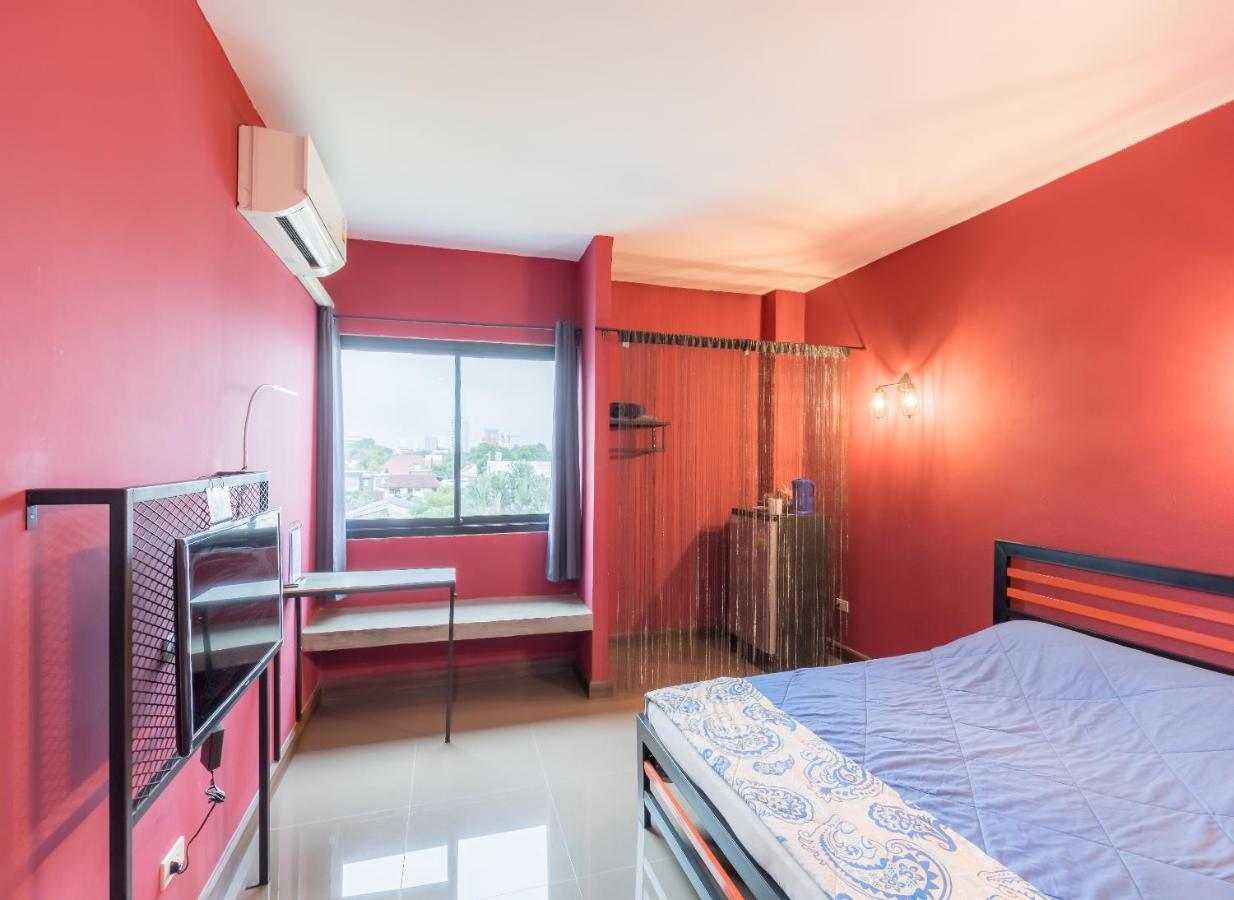 รำฦก กรุงเทพ Hostel กรุงเทพมหานคร ภายนอก รูปภาพ