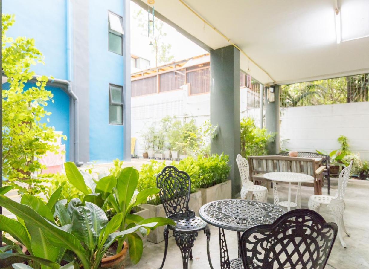 รำฦก กรุงเทพ Hostel กรุงเทพมหานคร ภายนอก รูปภาพ